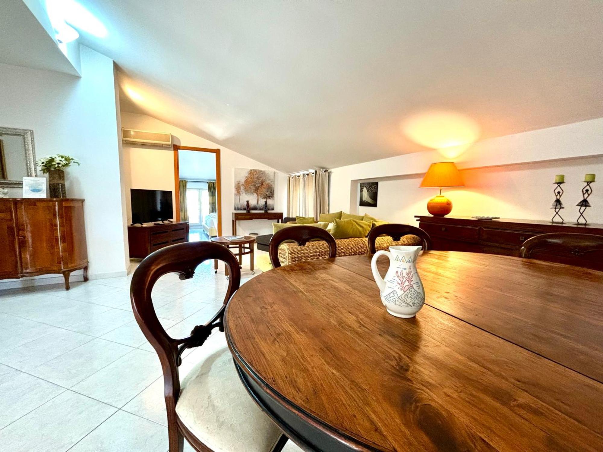 Longlife Isbingias Daire Cagliari Dış mekan fotoğraf